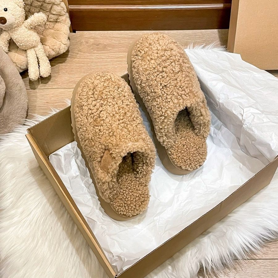 Teddy Plush Winter Slippers – Warm Maroon Indoor Footwear